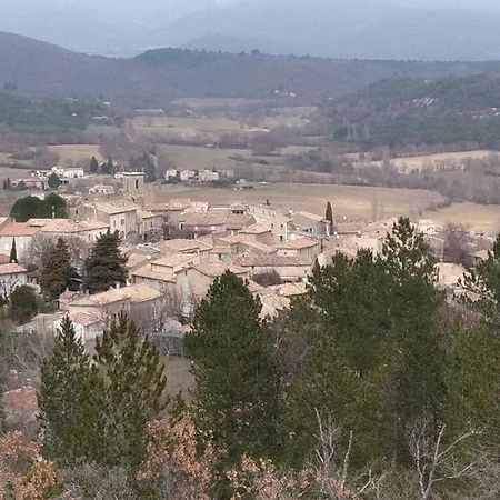 Auberge Le Lupin Blanc Revest-des-Brousses Exterior photo